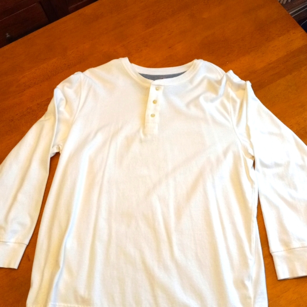 Men's shirt